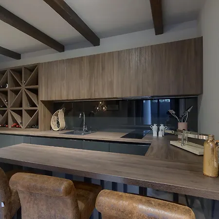 Chic 4 Bedrooms Istrian Star Close To Centre Private Heated Pool *